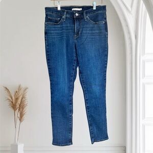 Levi’s 311 shaping skinny cropped Women's Jeans sz 29 , 012